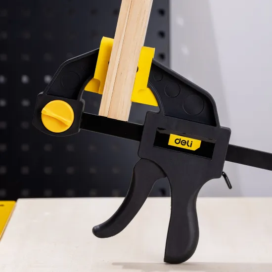 Jednoručna brza stega DELI 900mm EDL110136