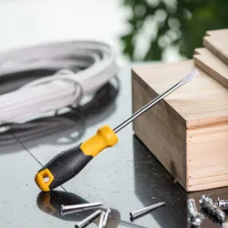 Odvijač ravni DELI 6x150mm EDL6361501