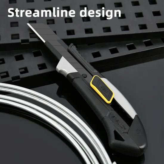 Skalpel Alu gumirani 18mm DELI EDL4256