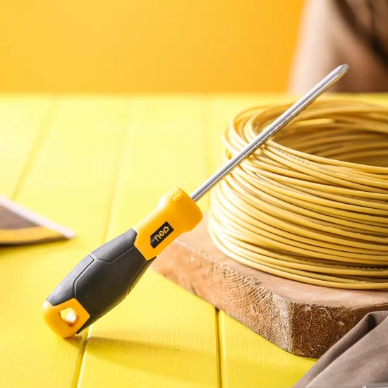 Odvijač DELI PH2x125mm EDL636125